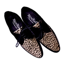 Cargar imagen en el visor de la galería, Boogies Rocket Black Suede Leopard