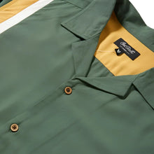 Cargar imagen en el visor de la galería, Camisa de bolera Zodiac Green