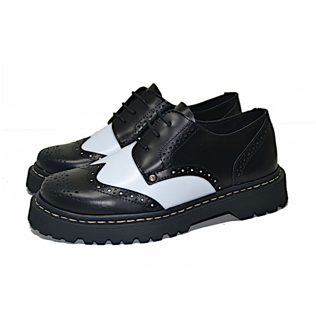 Maya Brogue Shoe Black and White